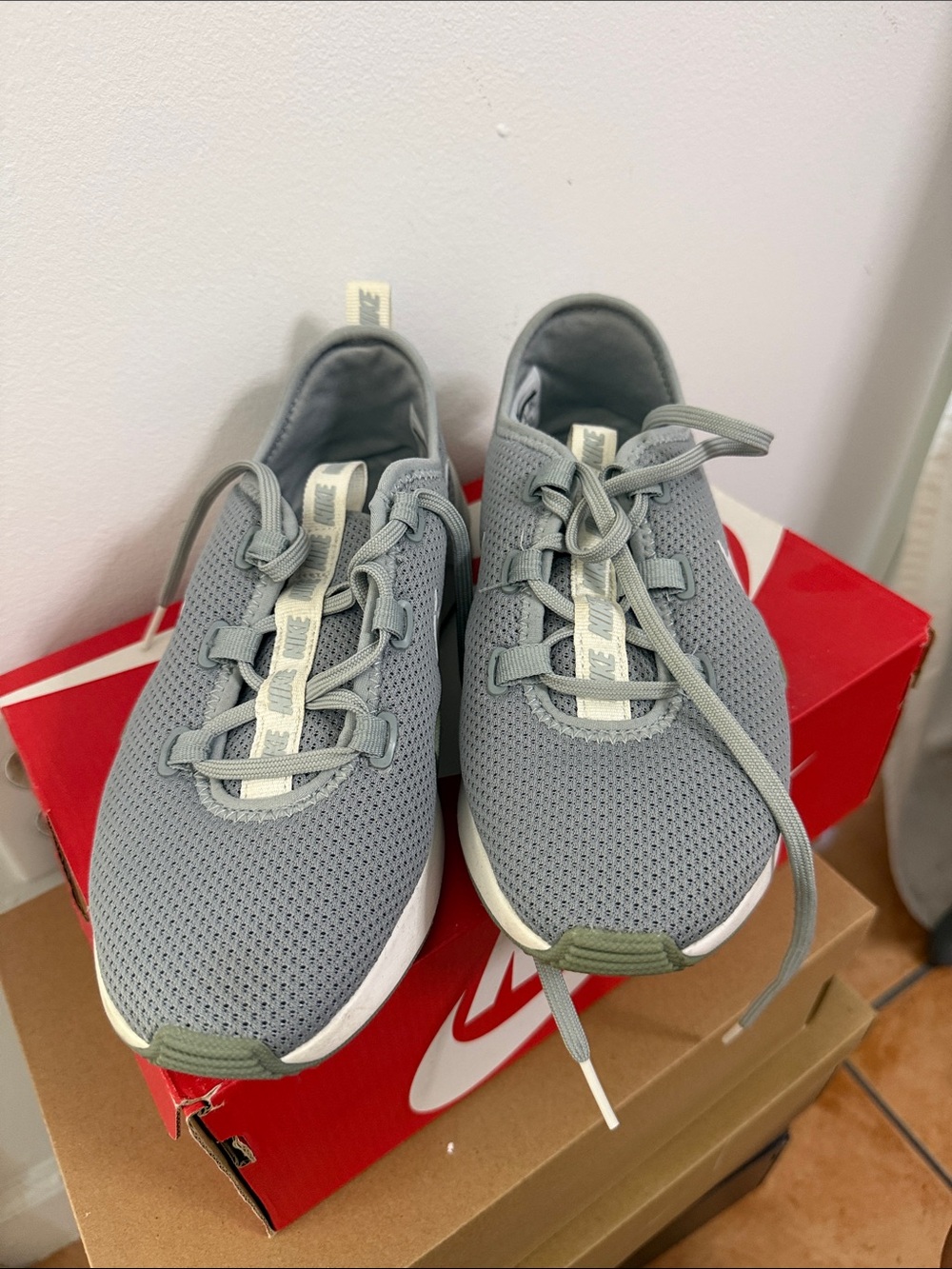Women’s Nike Tanjun-Light Grey Mesh Sneakers with Olive Accents
